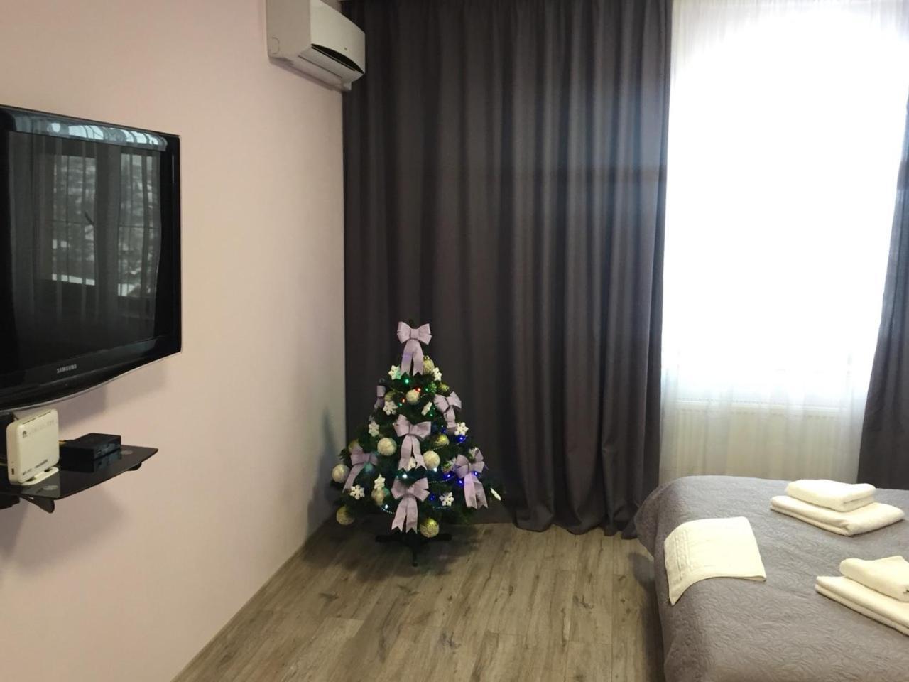 Apartment Vid Na Krepost Kamjanyi Potoki Kültér fotó